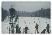 Vue de la piste de ski depuis le teleski gauche